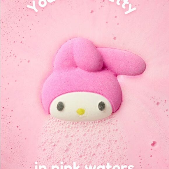 1 LEFT! Lush x My Melody Limited Edition Bath Bomb - Picture 1 of 7